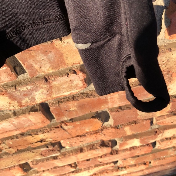 Athleta running jacket Back pouch,lots of pocket - Picture 7 of 8